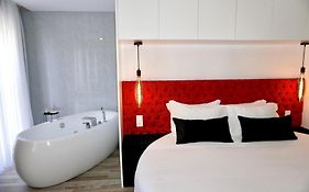 Lux'Otel City Lodge